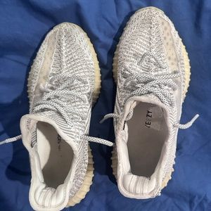 SOLD Size M6.5/W8 - adidas Yeezy Boost 350 V2 “Static”